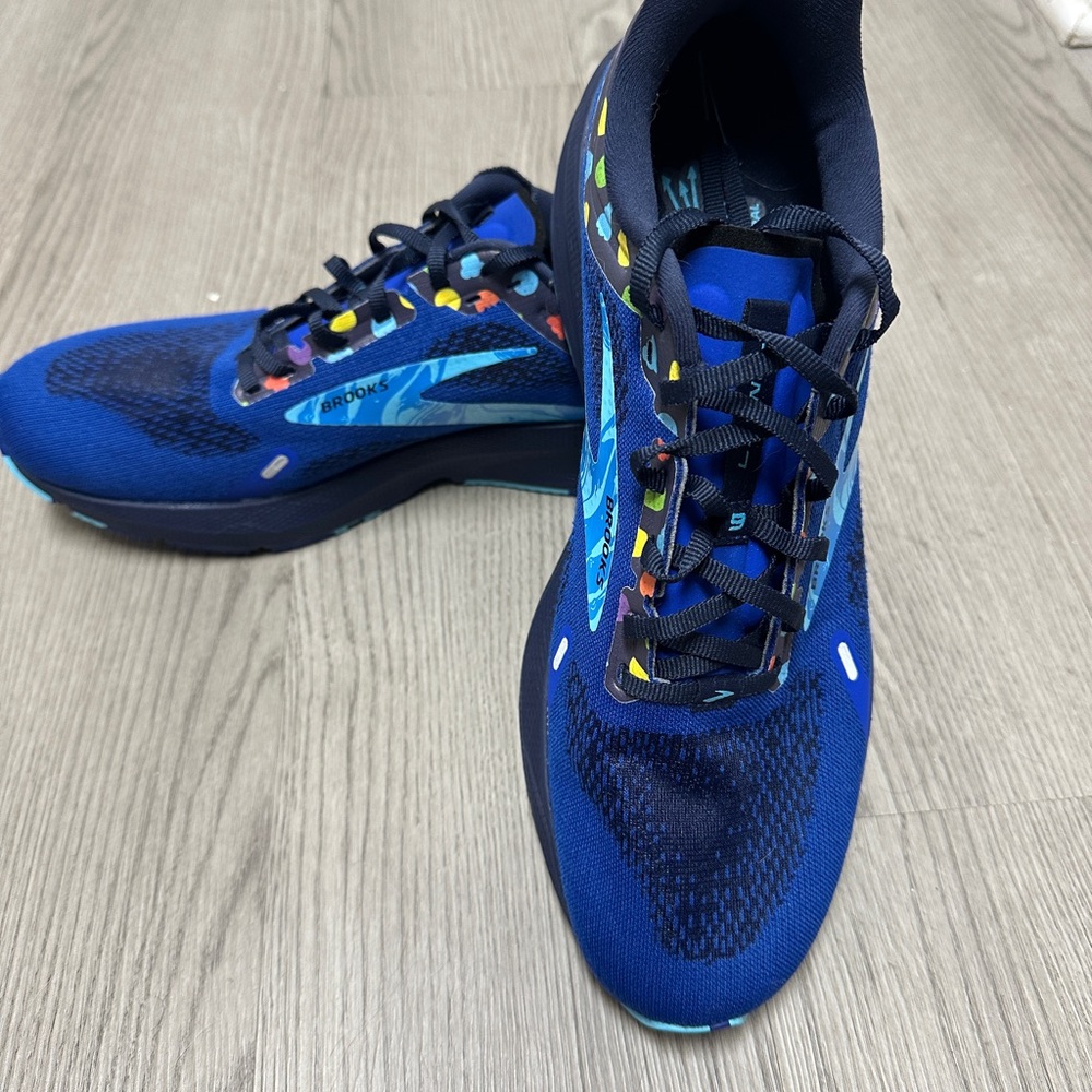 Brooks Men’s Running Shoes Launch 9 Blue Fruits